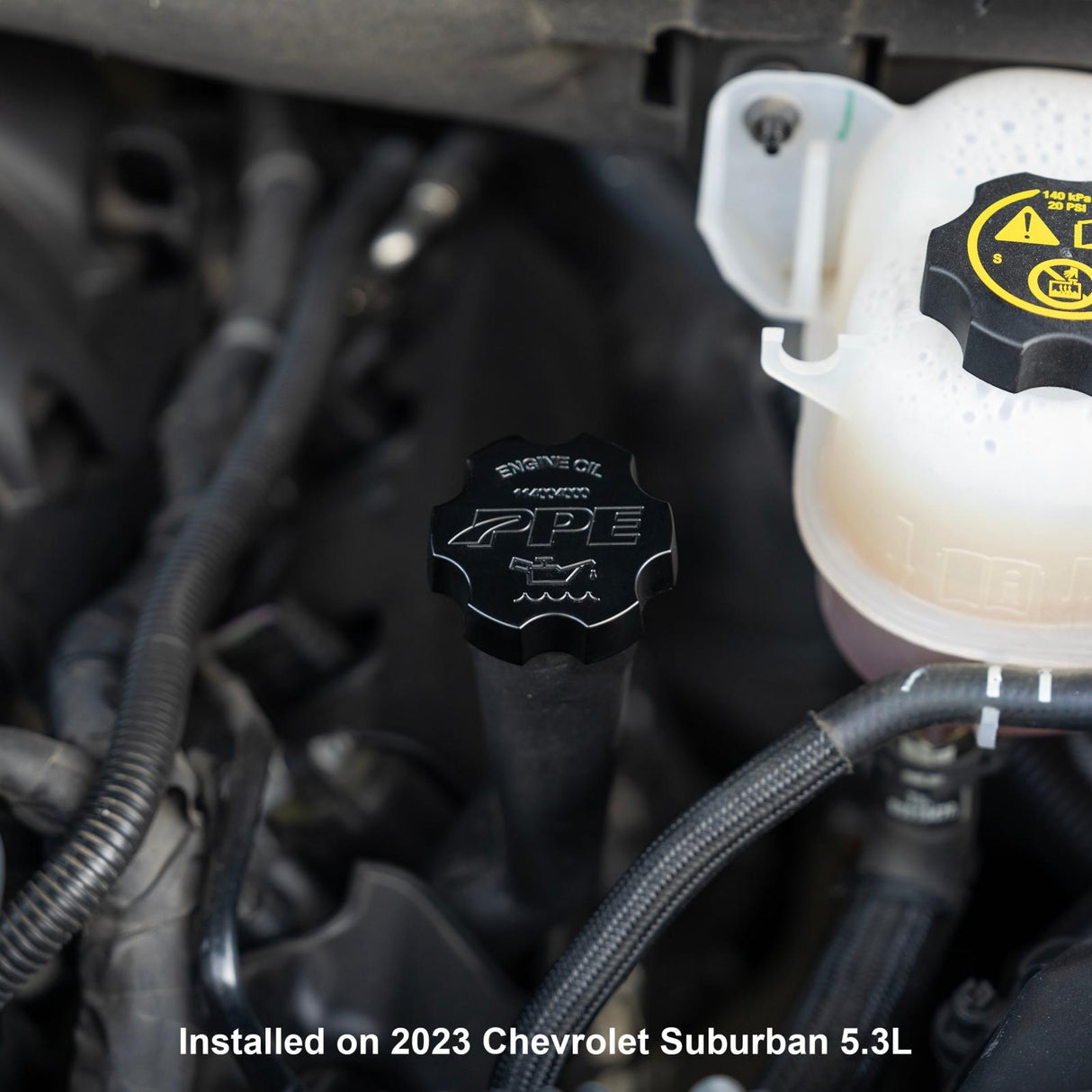Universal Oil Fill Cap (114004000)
