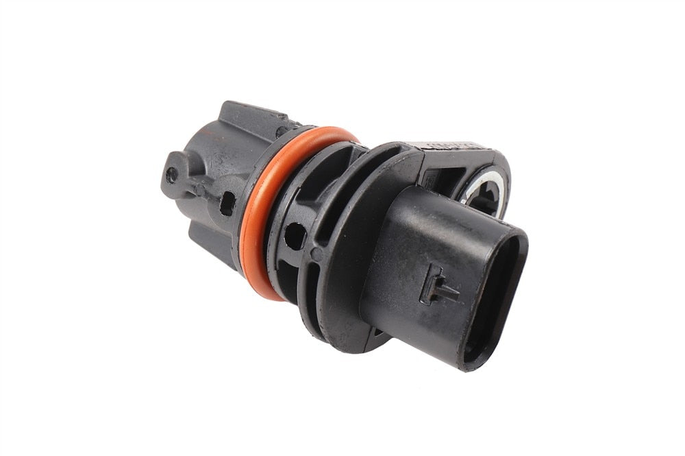 2019-2024 3.0L Duramax Camshaft Position Sensor (12733487) view 2