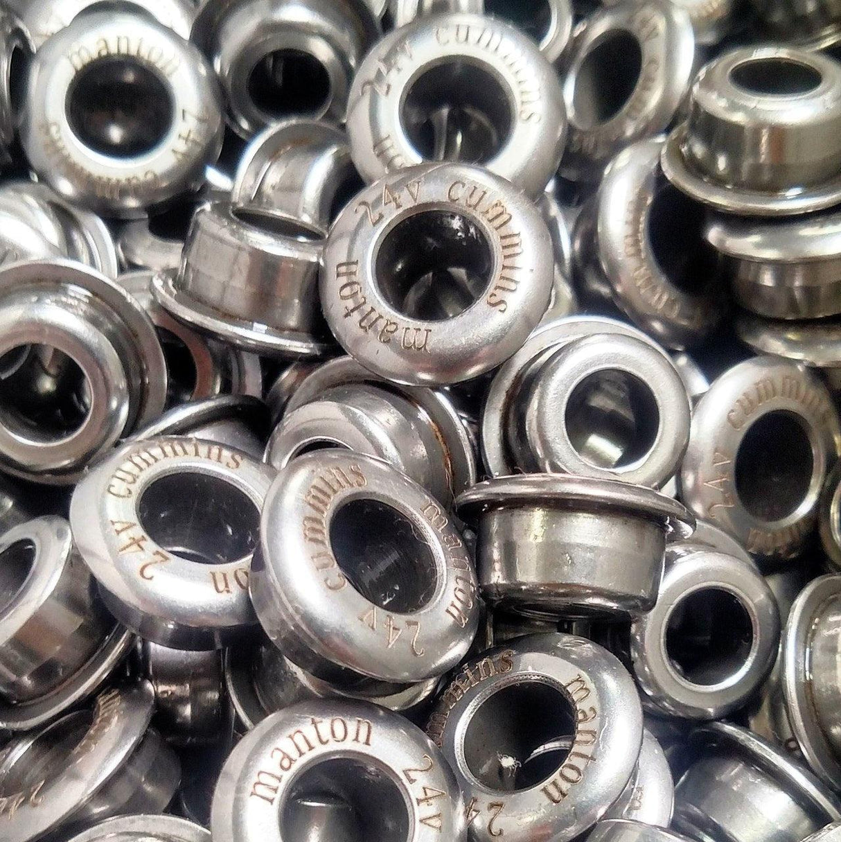 1994-2020 Cummins 24V Conical Valve Spring Kit (D-105-KIT-24v)-Valve Springs-Manton Pushrods-Dirty Diesel Customs