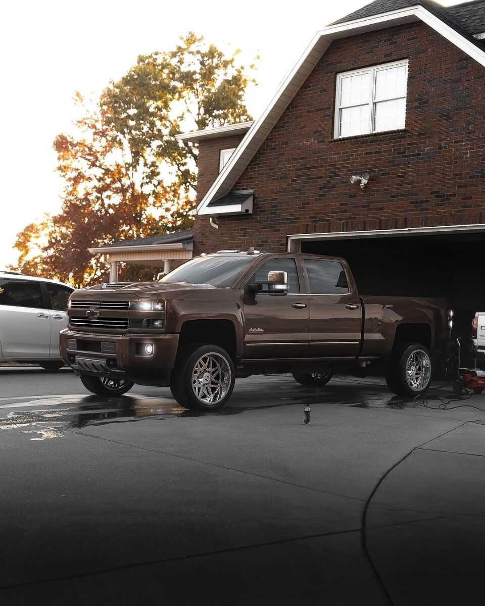 2011-2019 Duramax 3" Elite Leveling Kit W/ King 2.5 Reservoir Shocks Front (510-P0933)-Leveling Kit-Cognito Motorsports-Dirty Diesel Customs