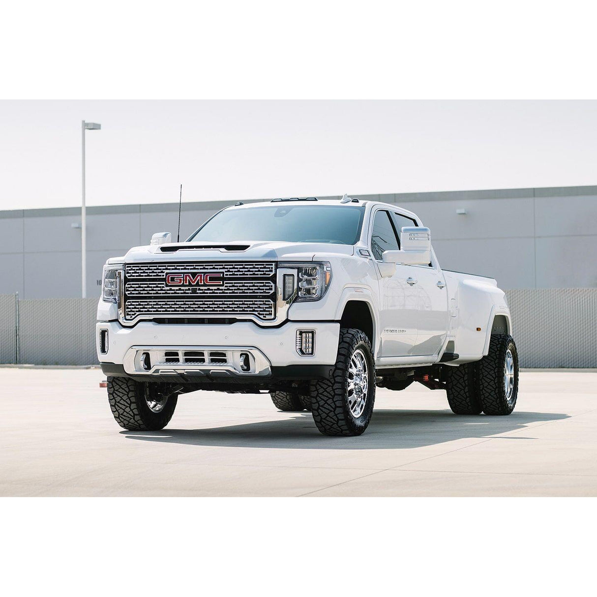 2020-2025 Duramax 3" Front Elite Leveling Kit W/ Fox 2.5 Elite Performance Series Shocks (210-P0930)-Leveling Kit-Cognito Motorsports-Dirty Diesel Customs
