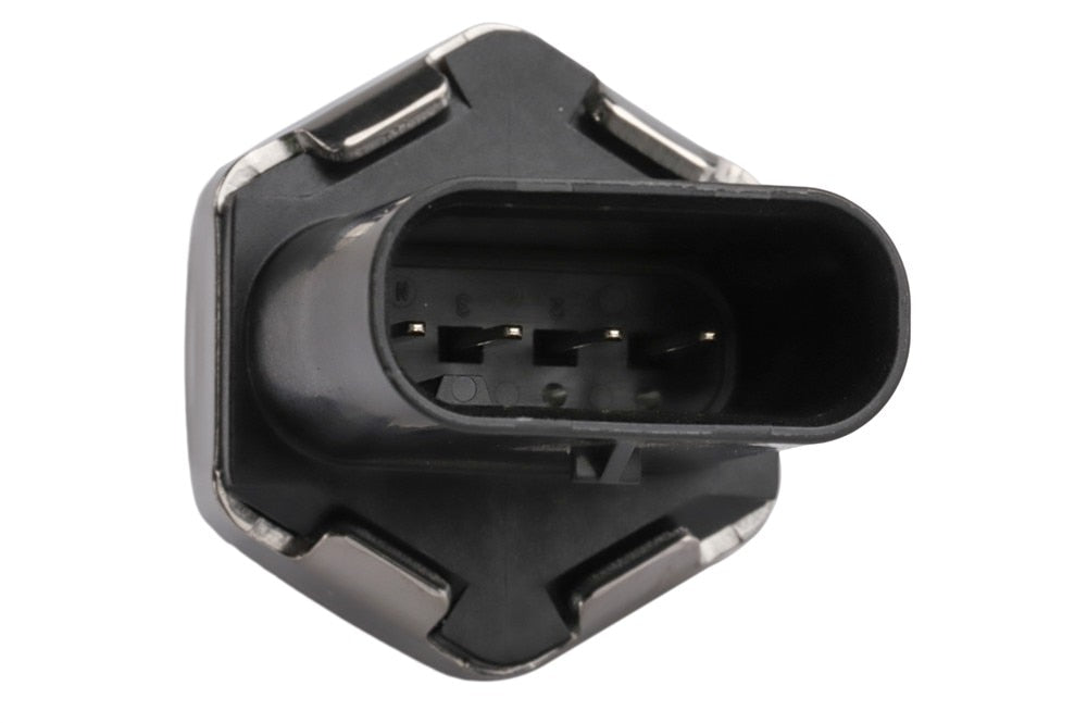 2019-2024 3.0L Duramax Fuel Rail Pressure Sensor (55490628) view 3