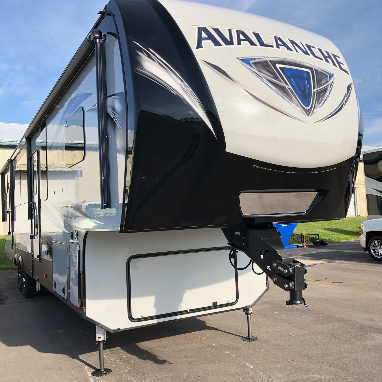 5th Wheel Pin Box Replacement w/ Gooseneck Snaplatch Coupler (GH-80XXAL)-Towing Accessories-Gen-Y Hitch-Dirty Diesel Customs