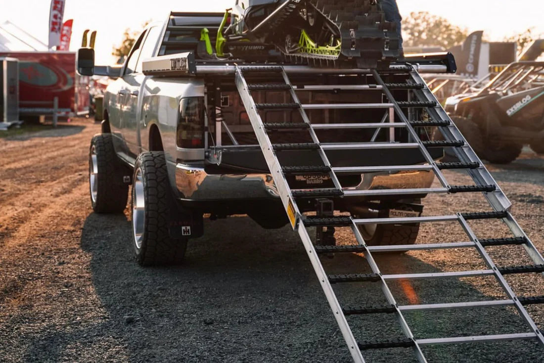 Universal 11' Aluminum Telescoping Sled Deck Ramps (5LV2RMP4SN/5LV3RMPWGD)