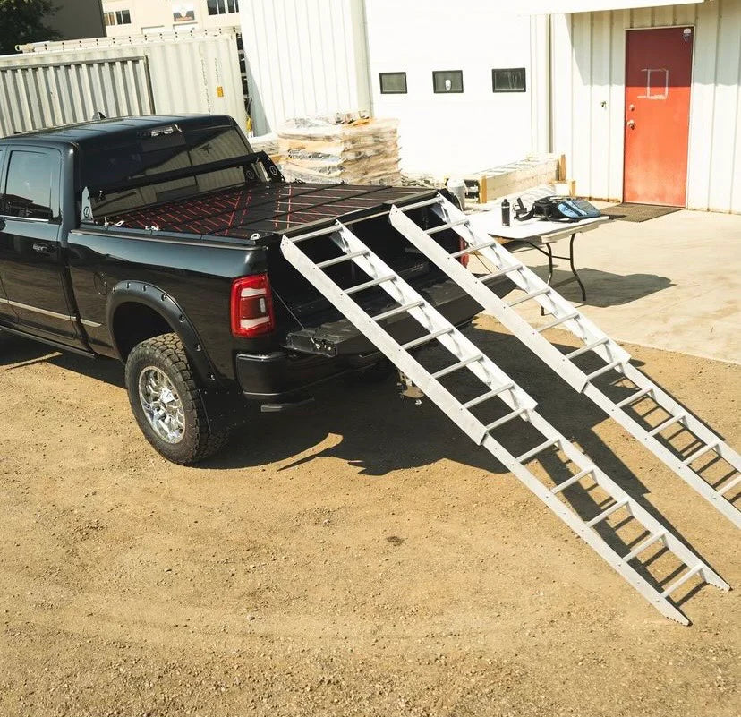Universal 16" Heavy-Duty Telescoping Tonneau Ramps (32PCPSTRMP)