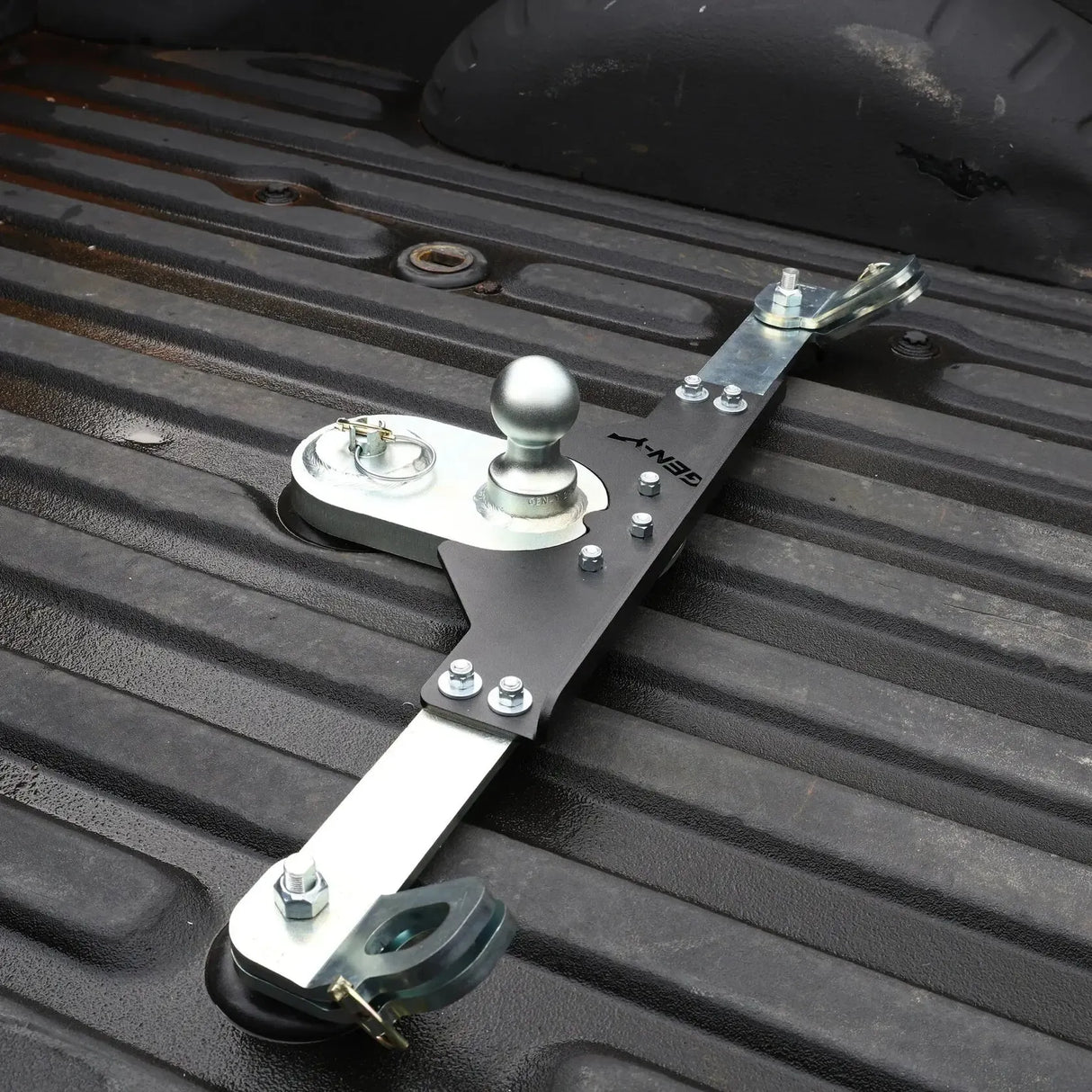 Universal GoosePuck Gen 2 5″ Offset Gooseneck Ball (GH-2101X)-Towing Accessories-Gen-Y Hitch-Dirty Diesel Customs