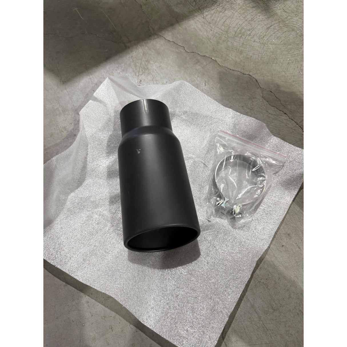 2007.5-2010 Duramax 4" Black Exhaust Tip (garage-sale-117020020)-Exhaust Tips-PPE-Dirty Diesel Customs