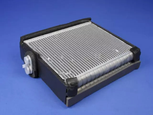2013-2019 Cummins/EcoDiesel AC Evaporator (68138270AB) view 2