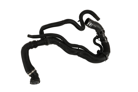 2017-2019 Duramax Lower Radiator Hose (84401398)