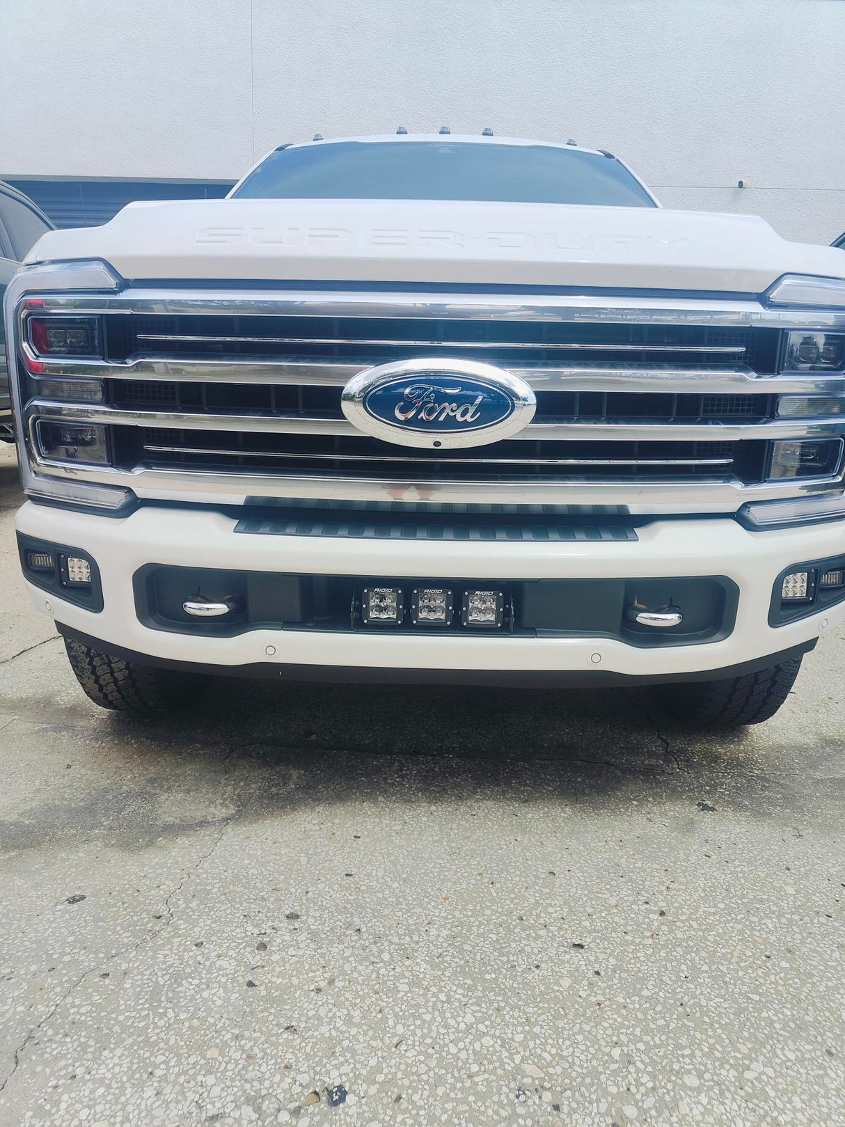 2020-2026 FORD SUPER DUTY FRONT CONVERTIBLE BRACKET: 3 INCH RIGID D-SERIES CUBES