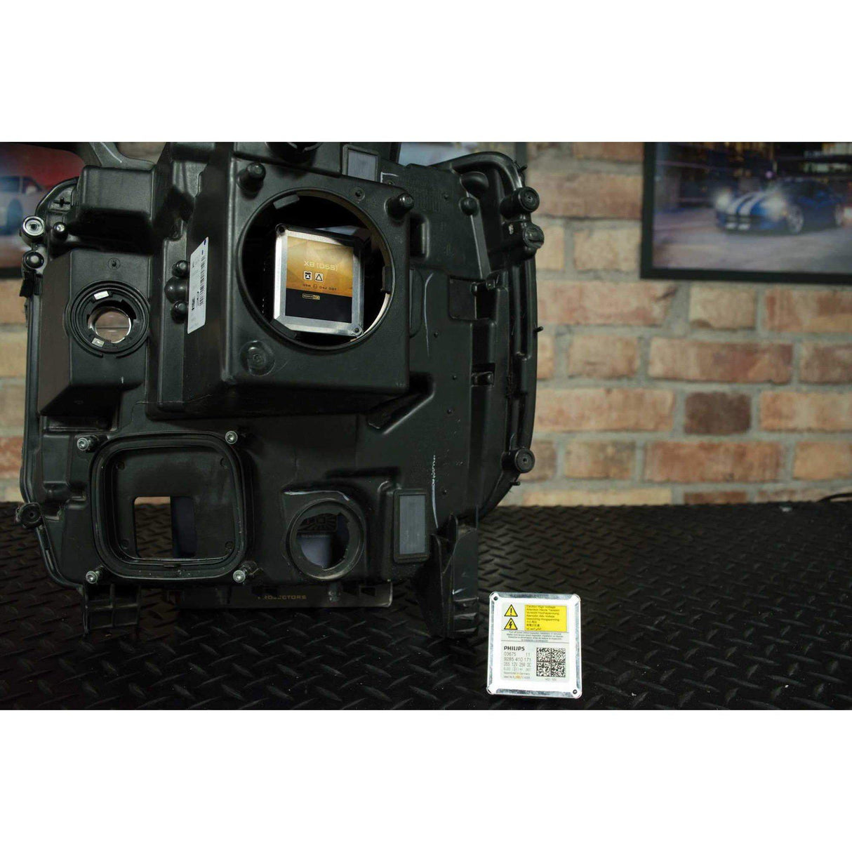 D5S: XB 5500K Bulb (B960)-HID Bulbs-Morimoto-Dirty Diesel Customs