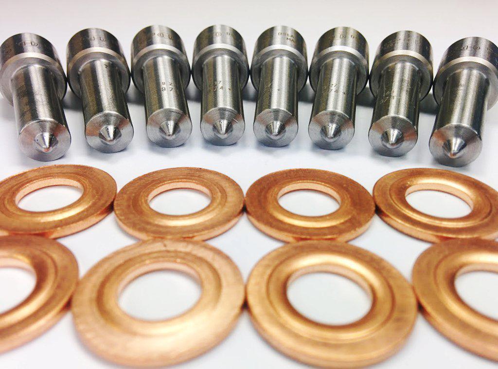*Discontinued* 2001-2004 Duramax Nozzle Set - 50hp (25% Over) (DDP.LB7-50NZ)-Performance Nozzles-Dynomite Diesel-Dirty Diesel Customs