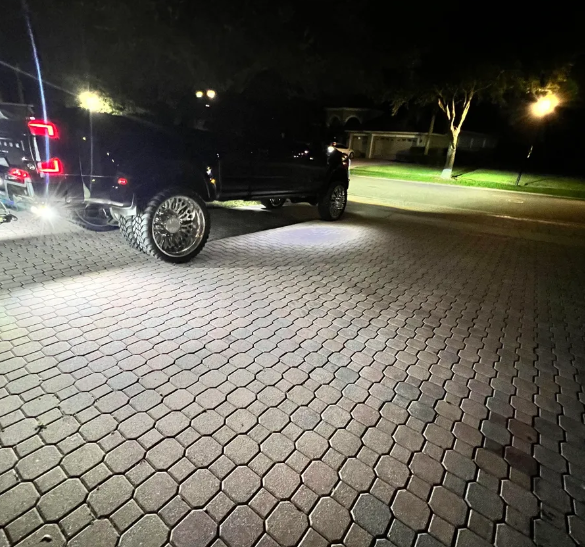 2017-2026 FORD F250-F450 SUPER DUTY HITCH BAR ™ LIGHTING KIT - PAIR: DIFFUSED- RIGID SR-Q PRO  6" Midnight Series W / Ri