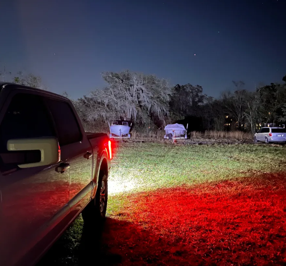 2020-26 Ford F150 Hitch Bar: FLOOD- Rigid SR-Q Midnight Series 6" WITH STANDARD ENDCAP